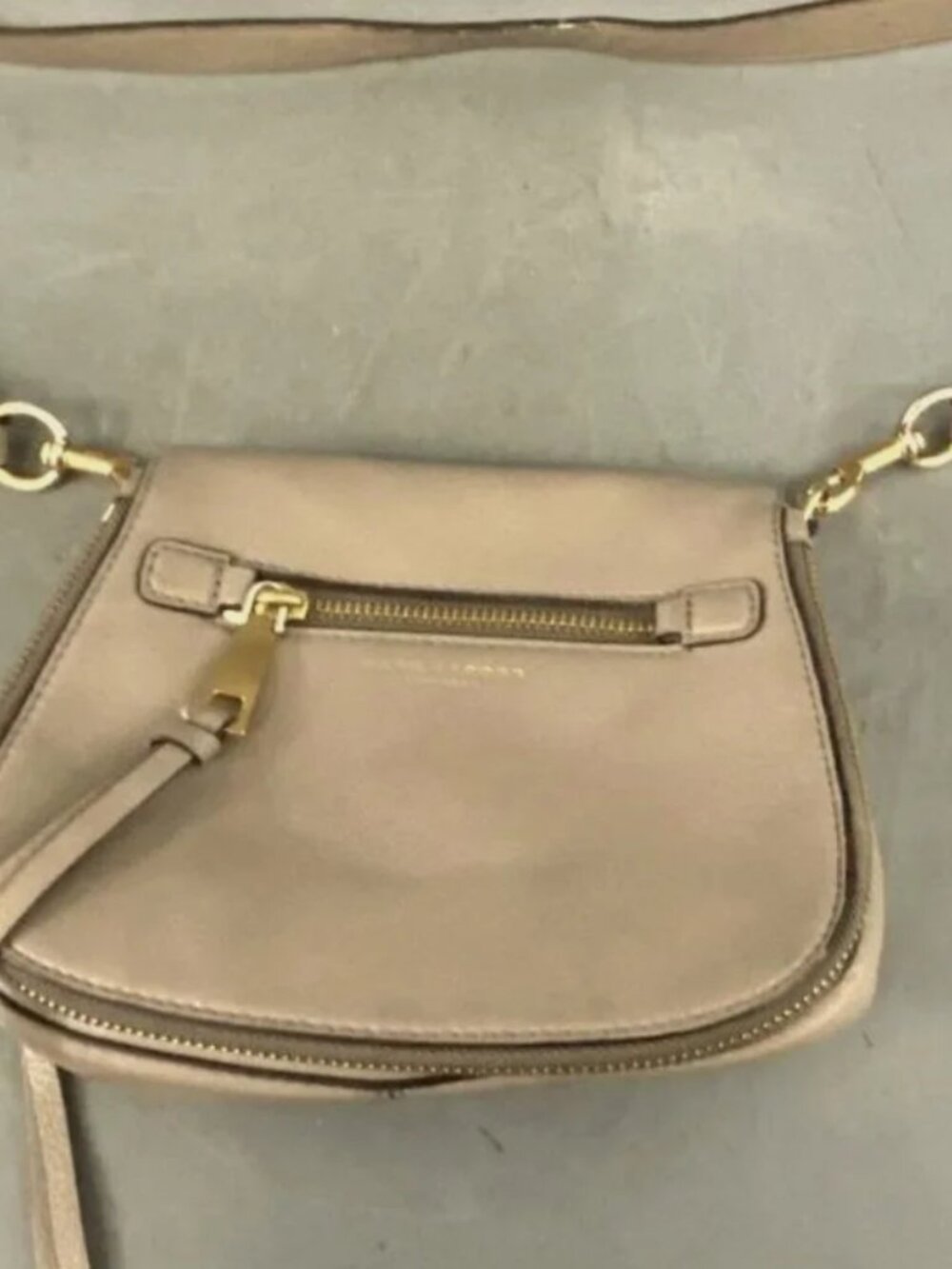 Marc Jacobs small saddle bag in great condition